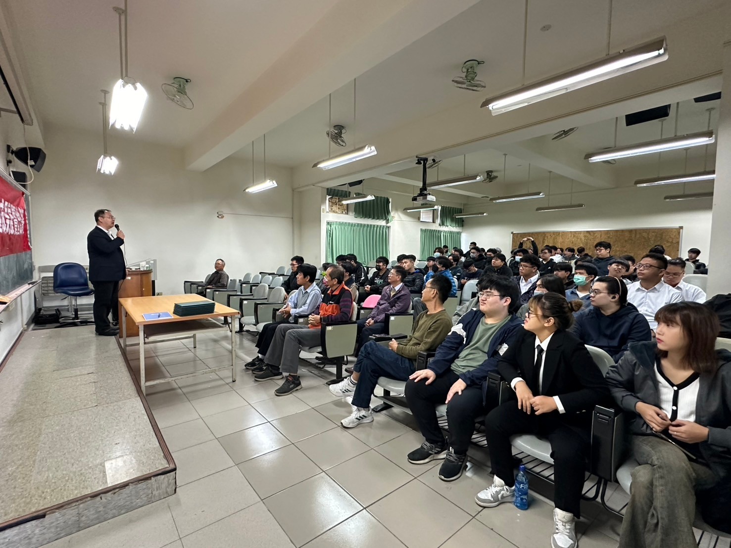 LINE_ALBUM_專題展_250206_28
