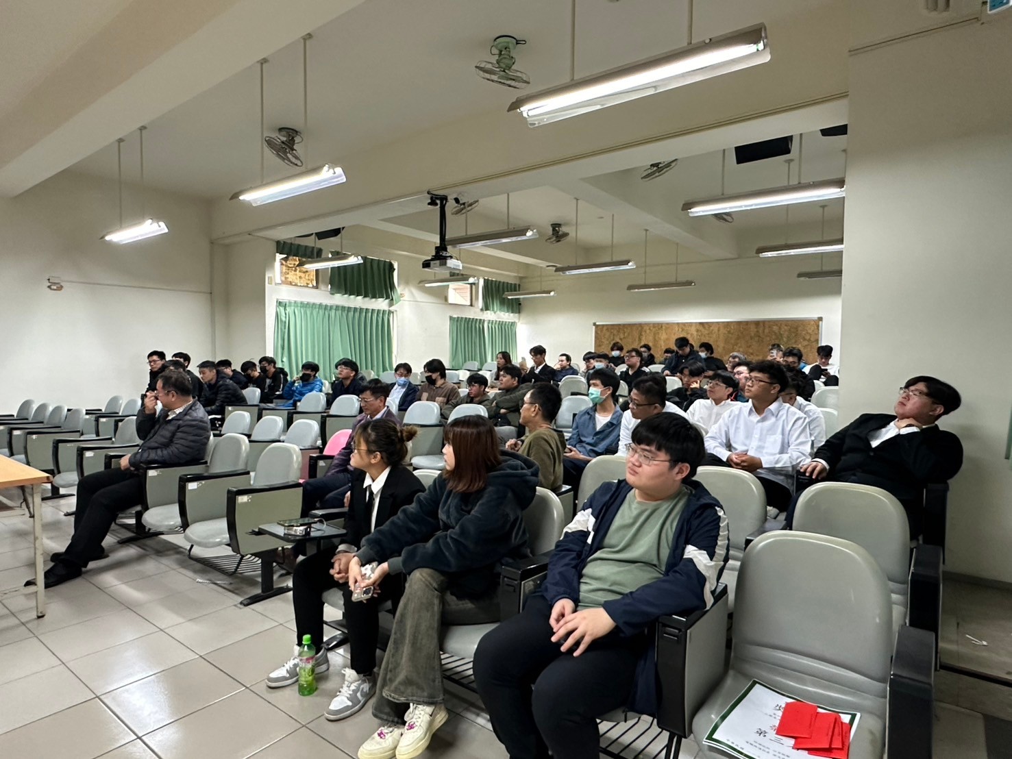 LINE_ALBUM_專題展_250206_37