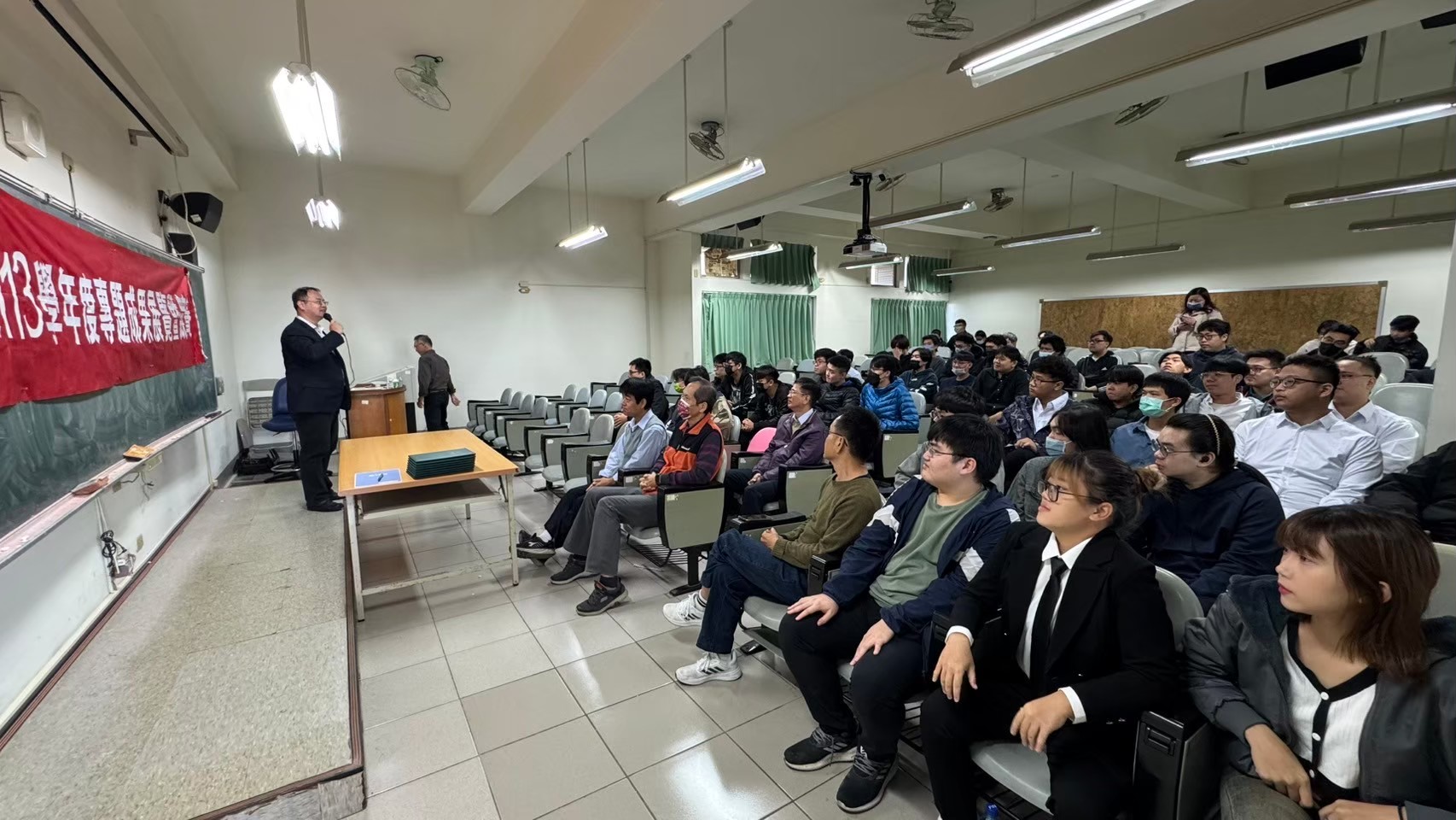 LINE_ALBUM_專題展_250206_4