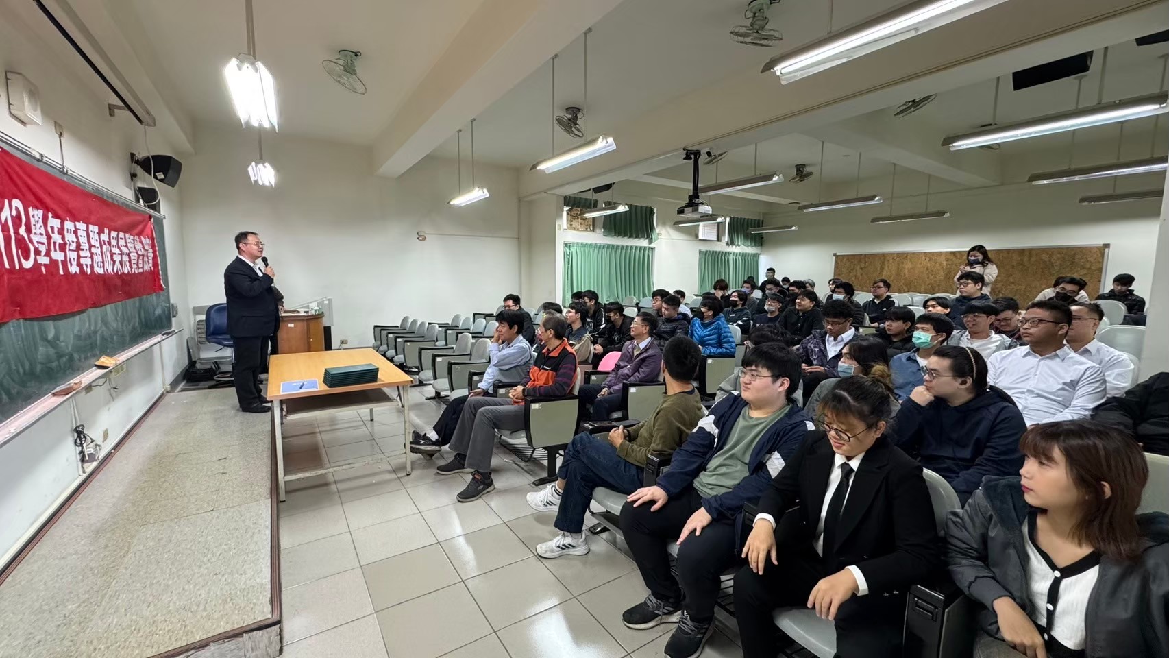 LINE_ALBUM_專題展_250206_6