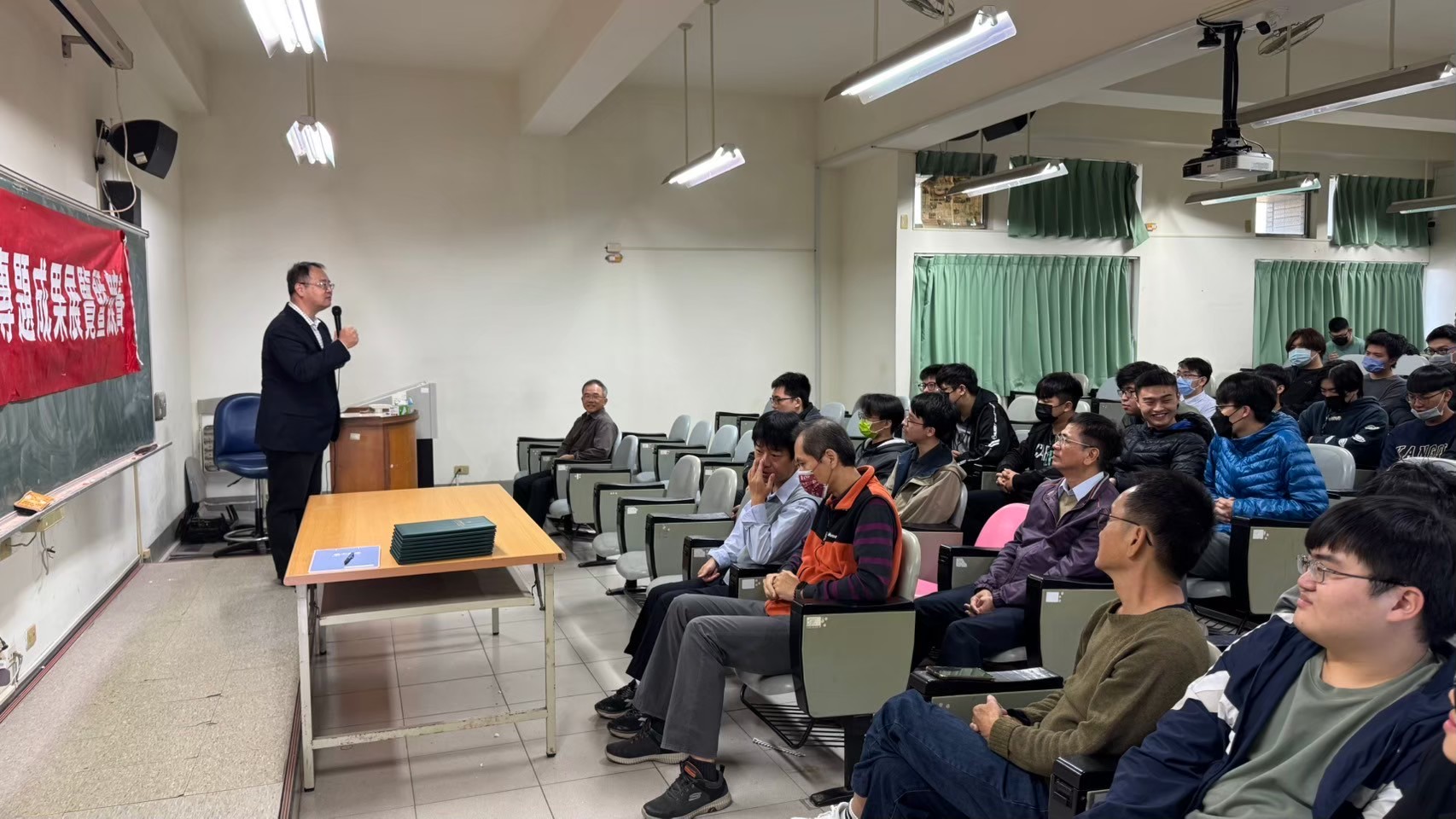 LINE_ALBUM_專題展_250206_9